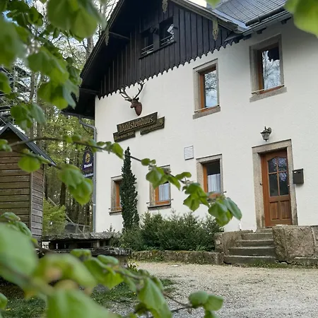 Gaststaette Waldsteinhaus Hostel *